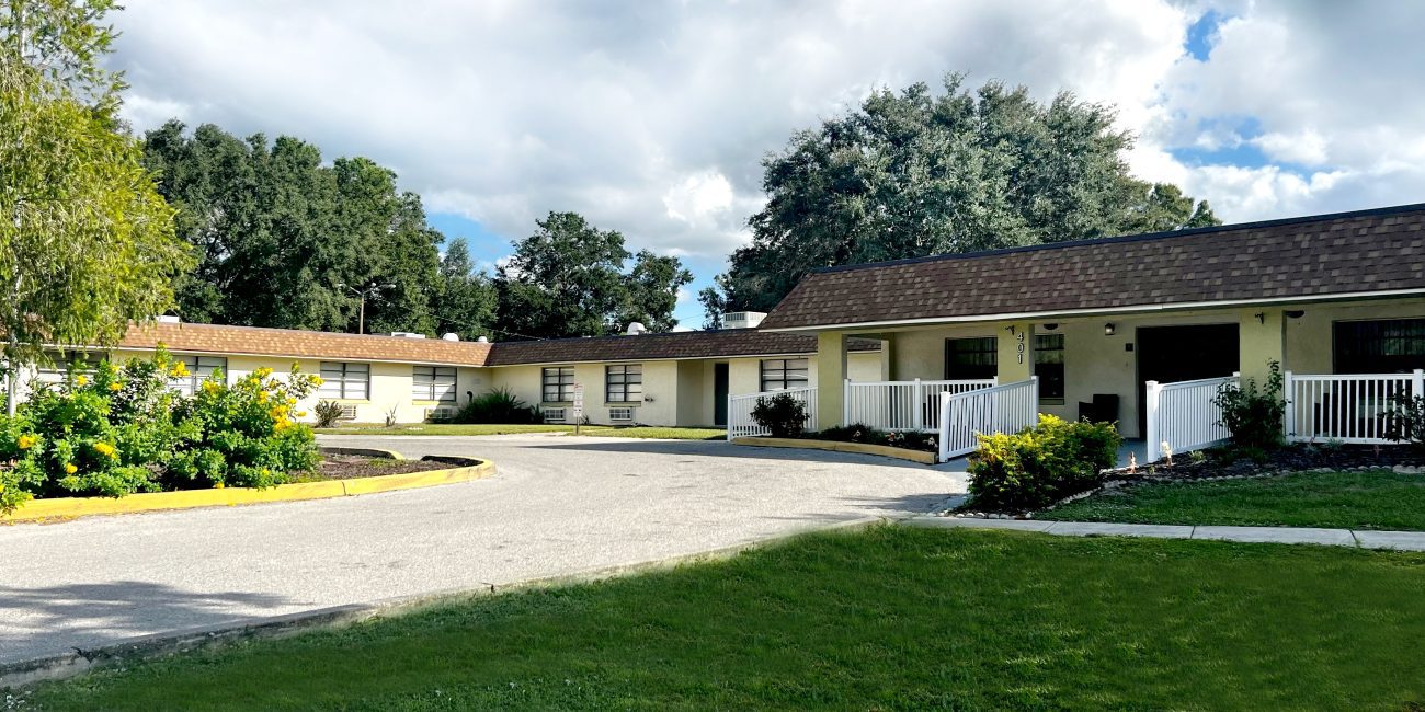 Wauchula Exterior Wide View